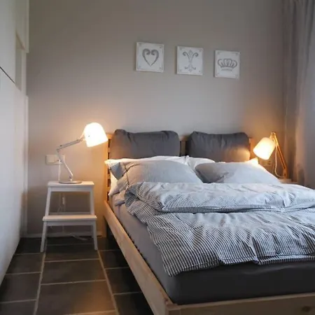 Cosy And Modern Chalet Nunspeet